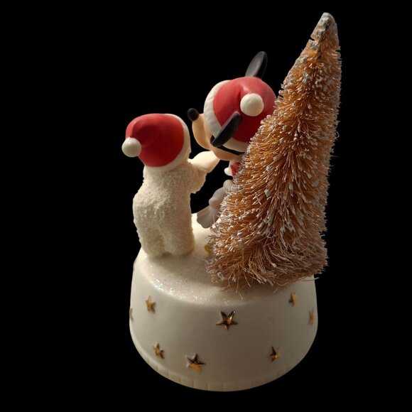 Disney Mickeys Christmas Carols Department 56 Musical Snowbabies Figurine Works - Picture 3 of 6